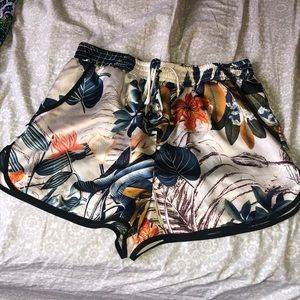 Floral pattern shorts